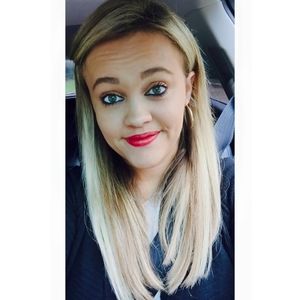 Meet your Posher, Dana